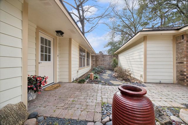 4314 Pinewood Park Drive, Houston, TX 77345