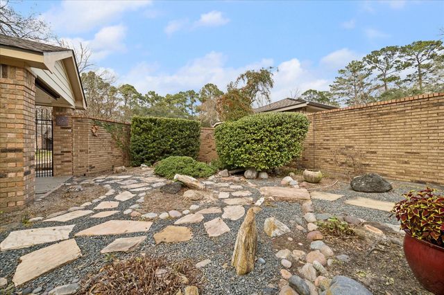 4314 Pinewood Park Drive, Houston, TX 77345