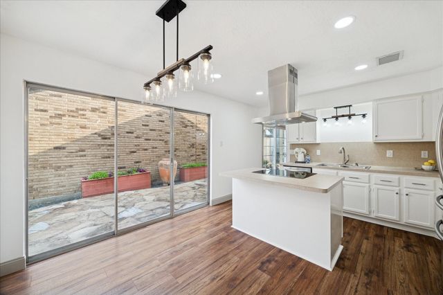 4314 Pinewood Park Drive, Houston, TX 77345