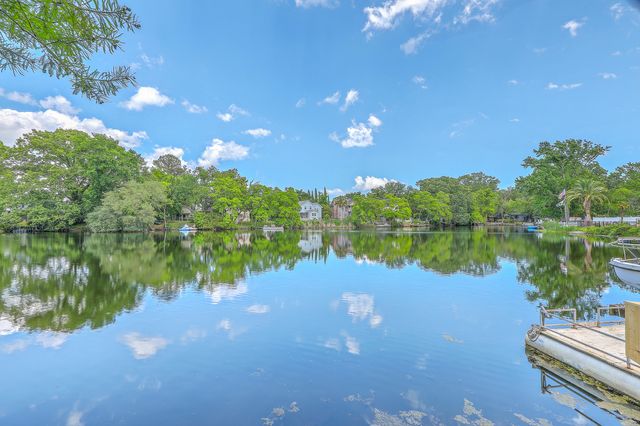 842 Harbor Pl Drive, Charleston, SC 29412