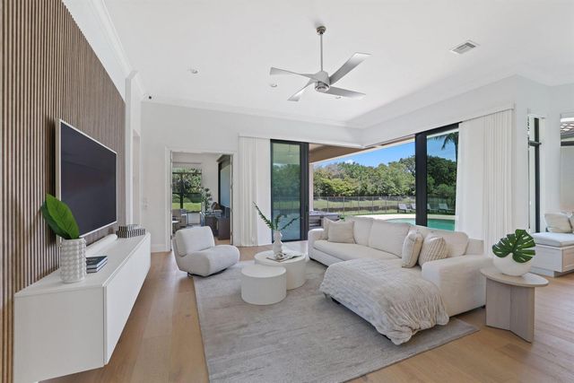 9599 Moritz Way, Delray Beach, FL 33446
