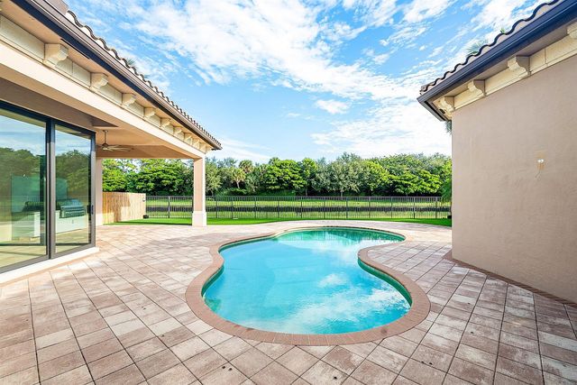9599 Moritz Way, Delray Beach, FL 33446