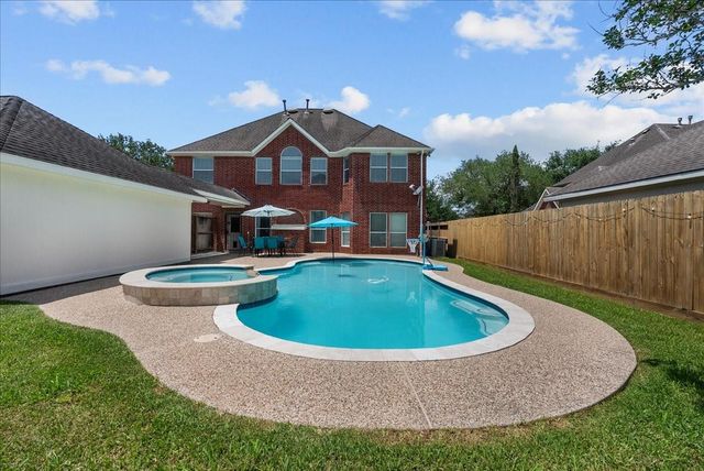 413 Lookout Lane, Dickinson, TX 77539