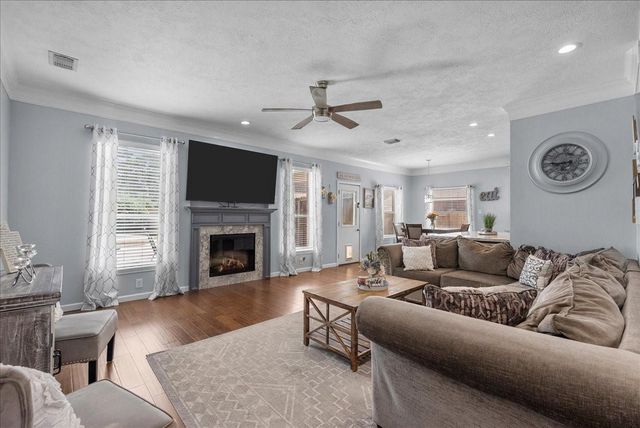 413 Lookout Lane, Dickinson, TX 77539