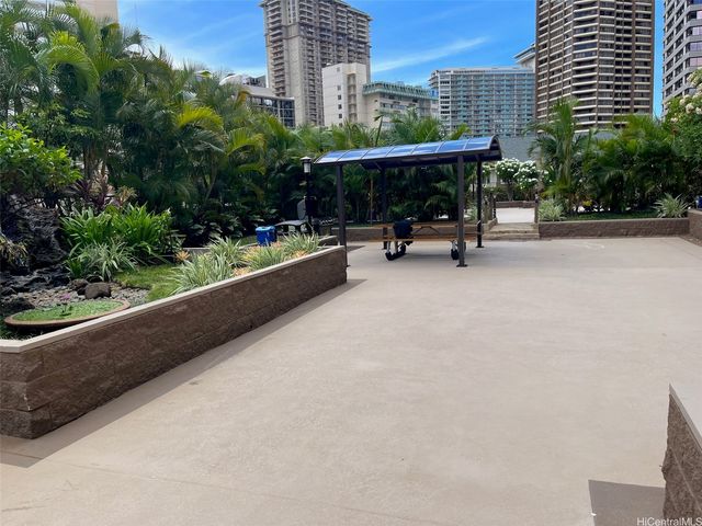 411 Hobron Lane 1012, Honolulu, HI 96815