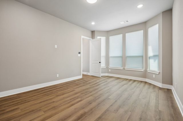 1633 Buscot Lane, Fort Worth, TX 76052