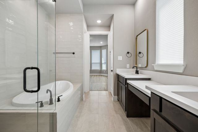 1633 Buscot Lane, Fort Worth, TX 76052