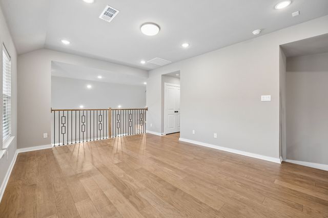1633 Buscot Lane, Fort Worth, TX 76052