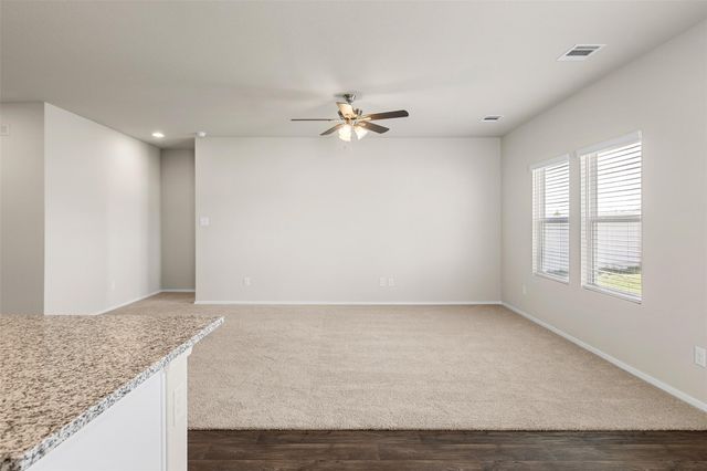 291 Chesterfield DR, Kyle, TX 78640