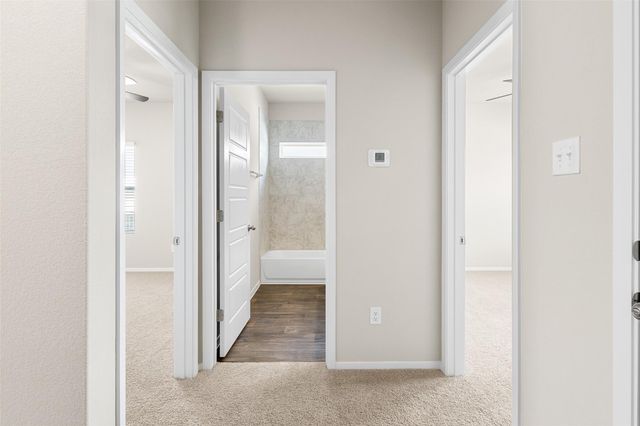 291 Chesterfield DR, Kyle, TX 78640