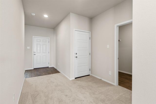 291 Chesterfield DR, Kyle, TX 78640