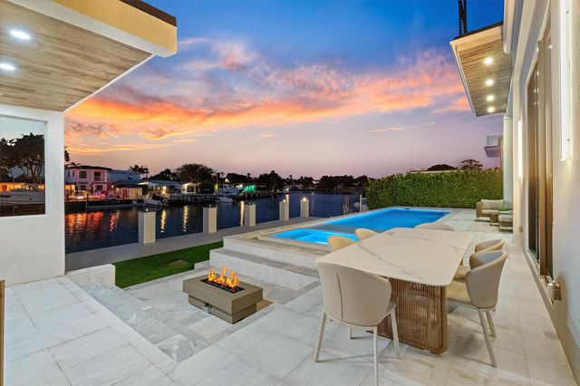 2221 NE 19th Street, Fort Lauderdale, FL 33305