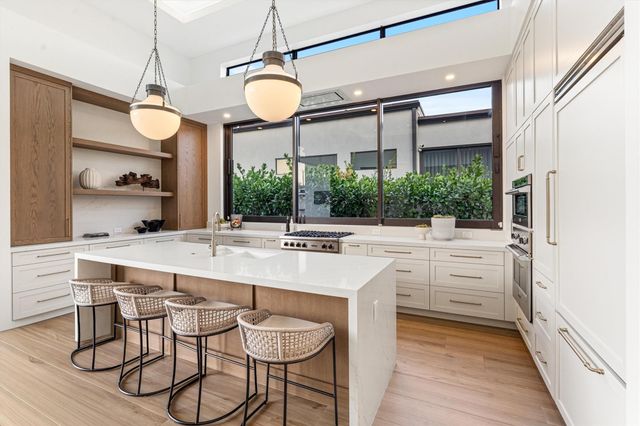 2221 NE 19th Street, Fort Lauderdale, FL 33305