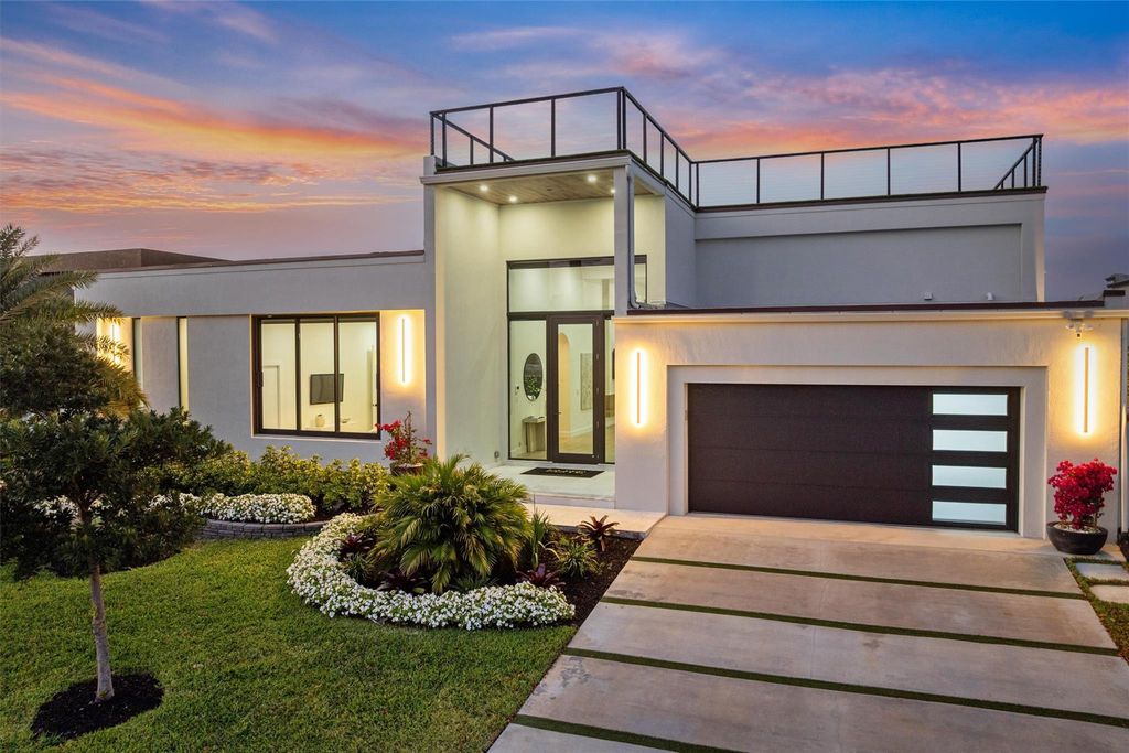 2221 NE 19th Street, Fort Lauderdale, FL 33305