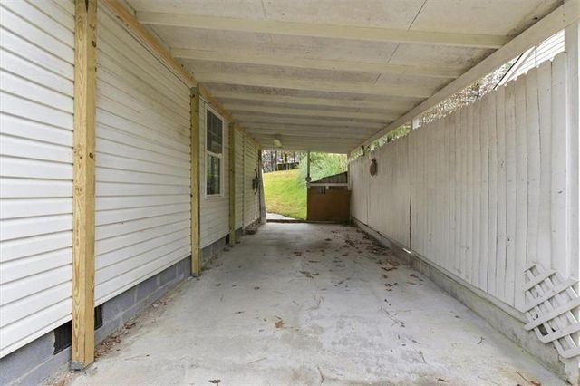 207 PARIS SW Drive, Rome, GA 30165