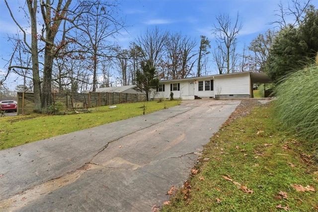 207 PARIS SW Drive, Rome, GA 30165