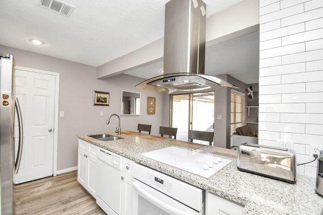 10011 Cantertrot Drive, Humble, TX 77338