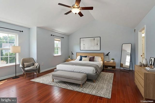 2 PICKERING CIR, Princeton, NJ 08540