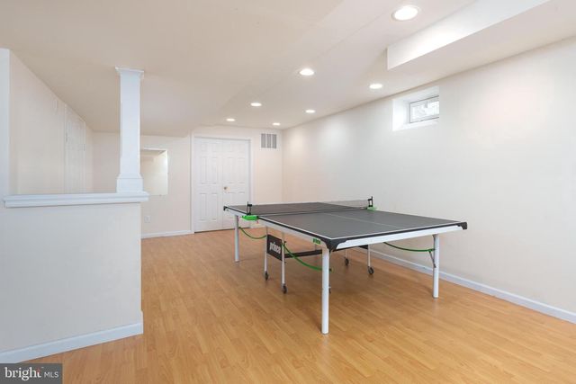 2 PICKERING CIR, Princeton, NJ 08540