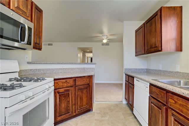 2801 North Rainbow Boulevard 273, Las Vegas, NV 89108