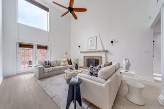 516 S Post Oak Lane 18, Houston, TX 77056