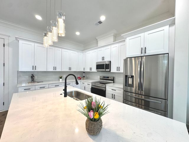 5841 Kirkwood Avenue, North Charleston, SC 29406