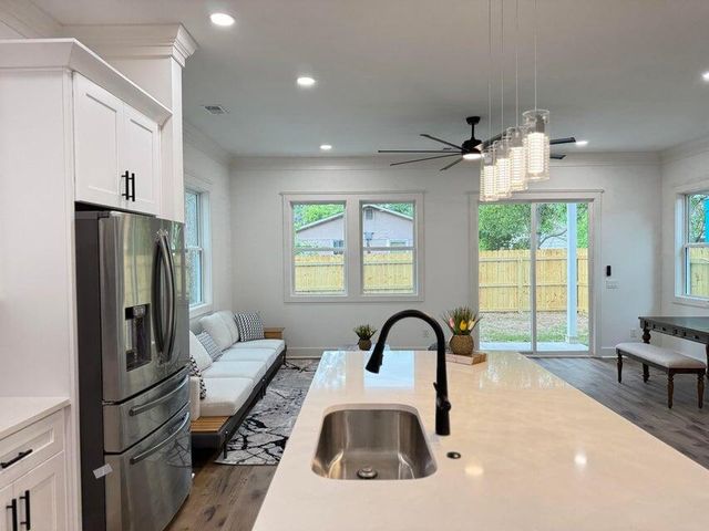 5841 Kirkwood Avenue, North Charleston, SC 29406