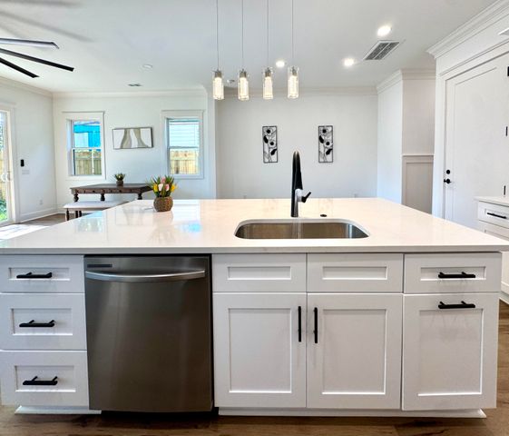 5841 Kirkwood Avenue, North Charleston, SC 29406