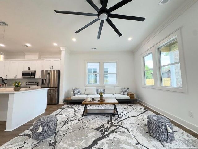 5841 Kirkwood Avenue, North Charleston, SC 29406