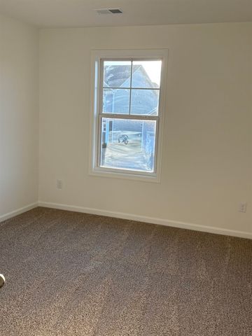 5085 Sunnycreek Drive, Boiling Springs, SC 29316