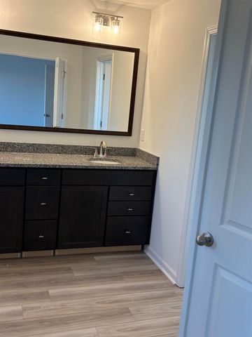 5085 Sunnycreek Drive, Boiling Springs, SC 29316