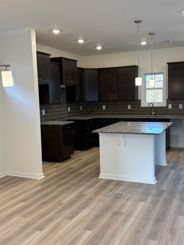 5085 Sunnycreek Drive, Boiling Springs, SC 29316