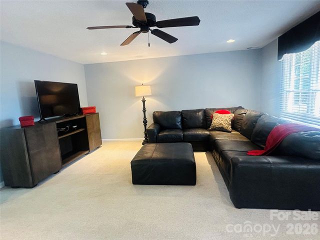 111 Gallarie Place, Salisbury, NC 28144