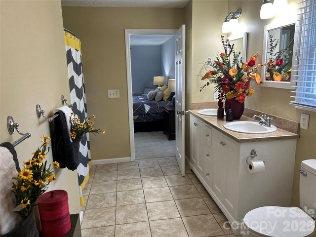 111 Gallarie Place, Salisbury, NC 28144