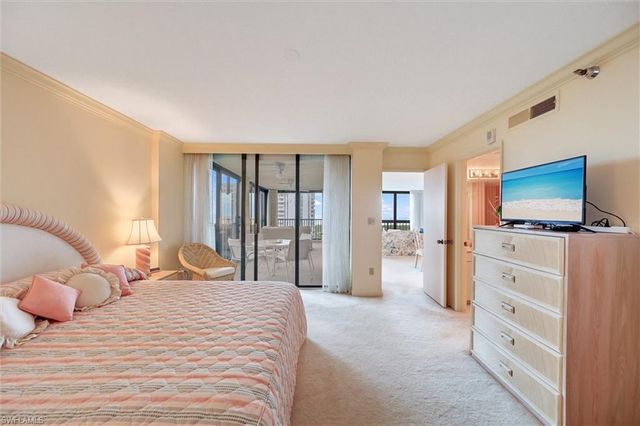 6000 Pelican Bay BLVD 1202, Naples, FL 34108