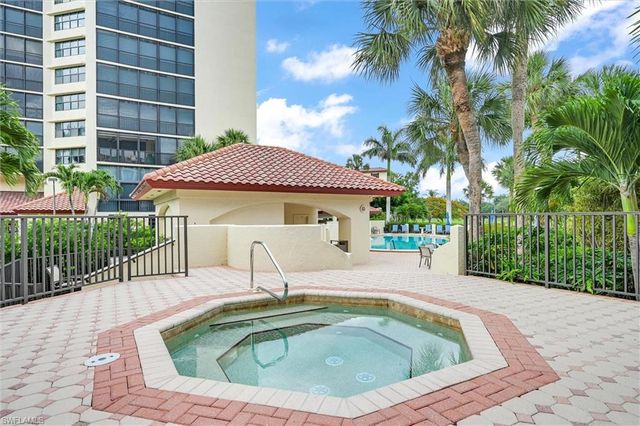 6000 Pelican Bay BLVD 1202, Naples, FL 34108