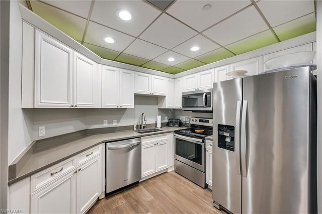 6000 Pelican Bay BLVD 1202, Naples, FL 34108