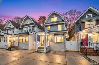 85-79 98 Street, Woodhaven, NY 11421