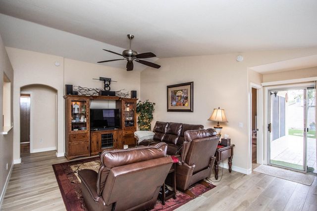 151 W Jasper Drive, Gilbert, AZ 85233