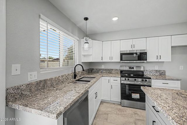 17602 N 8TH Avenue, Phoenix, AZ 85023