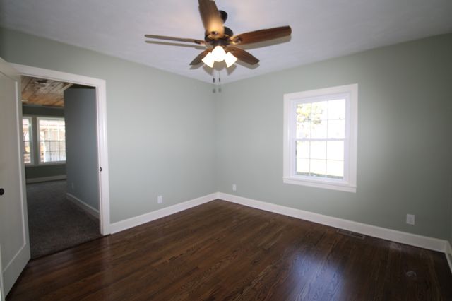 605 Ellington Dr, Lafayette, TN 37083