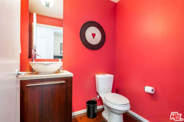 1155 S Grand Avenue 404, Los Angeles, CA 90015