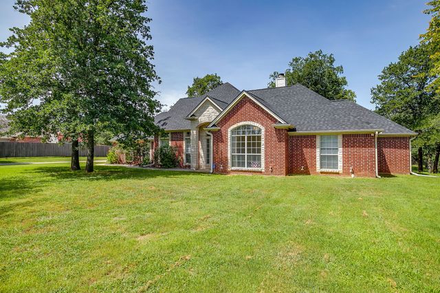 144 Howard Newby Lane, Springtown, TX 76082