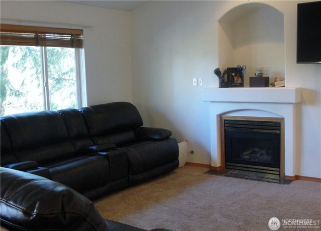 1664 Spruce Ridge Drive, Camano Island, WA 98282