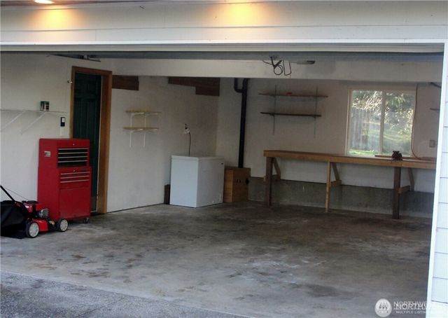 1664 Spruce Ridge Drive, Camano Island, WA 98282