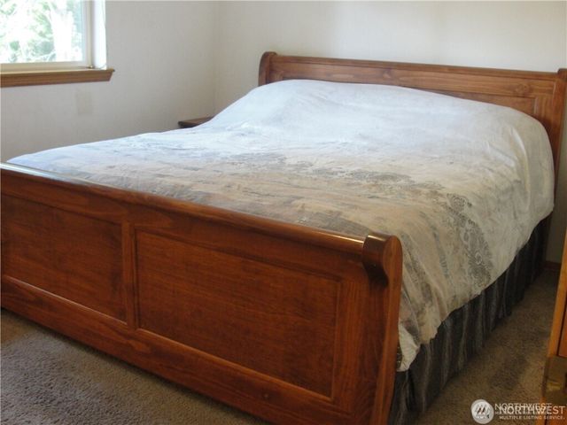 1664 Spruce Ridge Drive, Camano Island, WA 98282