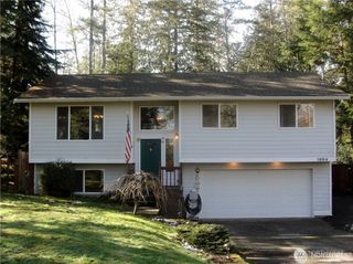 1664 Spruce Ridge Drive, Camano Island, WA 98282