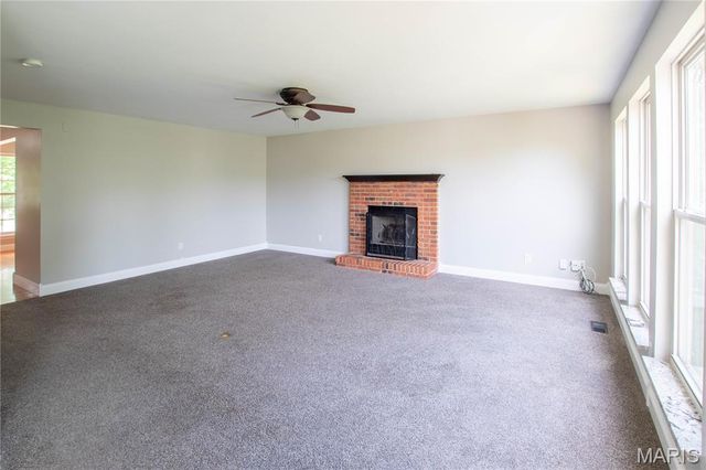 3 Oak Mill Court, Imperial, MO 63052
