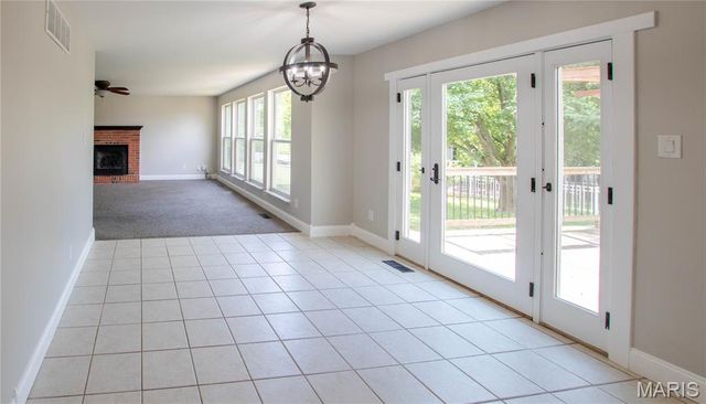 3 Oak Mill Court, Imperial, MO 63052