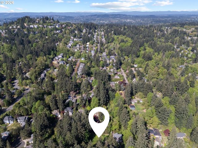 Sw 33RD Ave, Portland, OR 97219